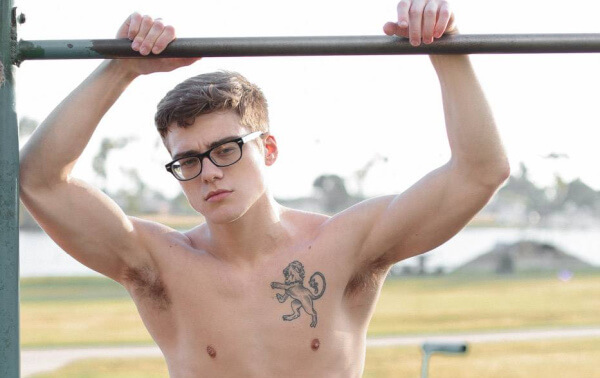 600px x 378px - Watch: Gay Porn Star Blake Mitchell Opens Up About His Bisexuality |  GayBuzzer