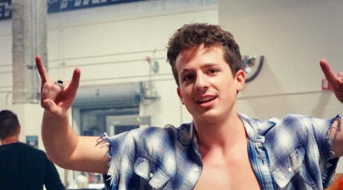 Charlie Puth Puts His Abs On Display, Proving His Gym Work REALLY Paid ...
