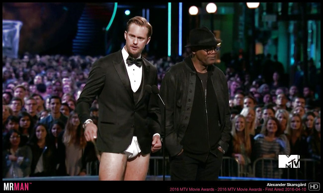 Alexander Skarsgard mtv movie awards