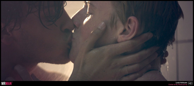 Louis Hoffman gay kiss center of my world