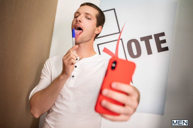Stroke the vote selfie